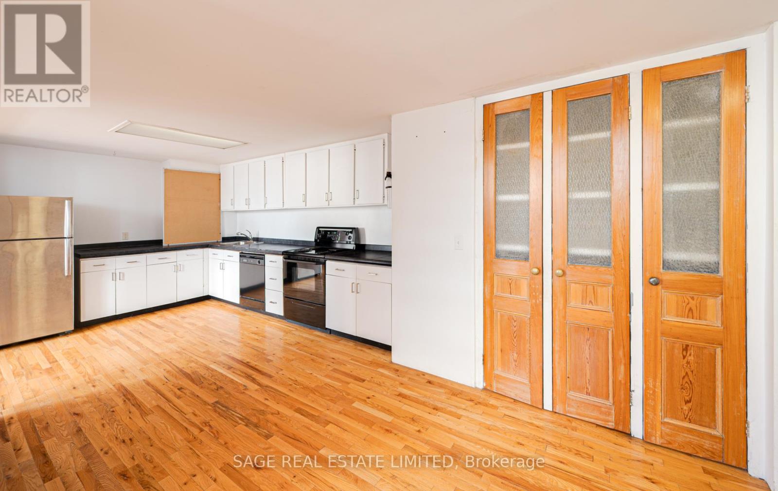 MAIN N - 207A COWAN AVENUE, Toronto (South Parkdale) — photo 2