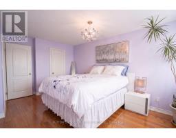 1810 - 11 Wincott Drive, Toronto, ON M9R2R9 Photo 19