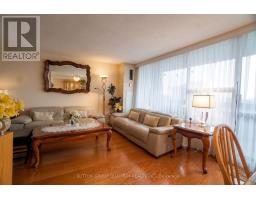 Living room - 1810 - 11 Wincott Drive, Toronto, ON M9R2R9 Photo 6
