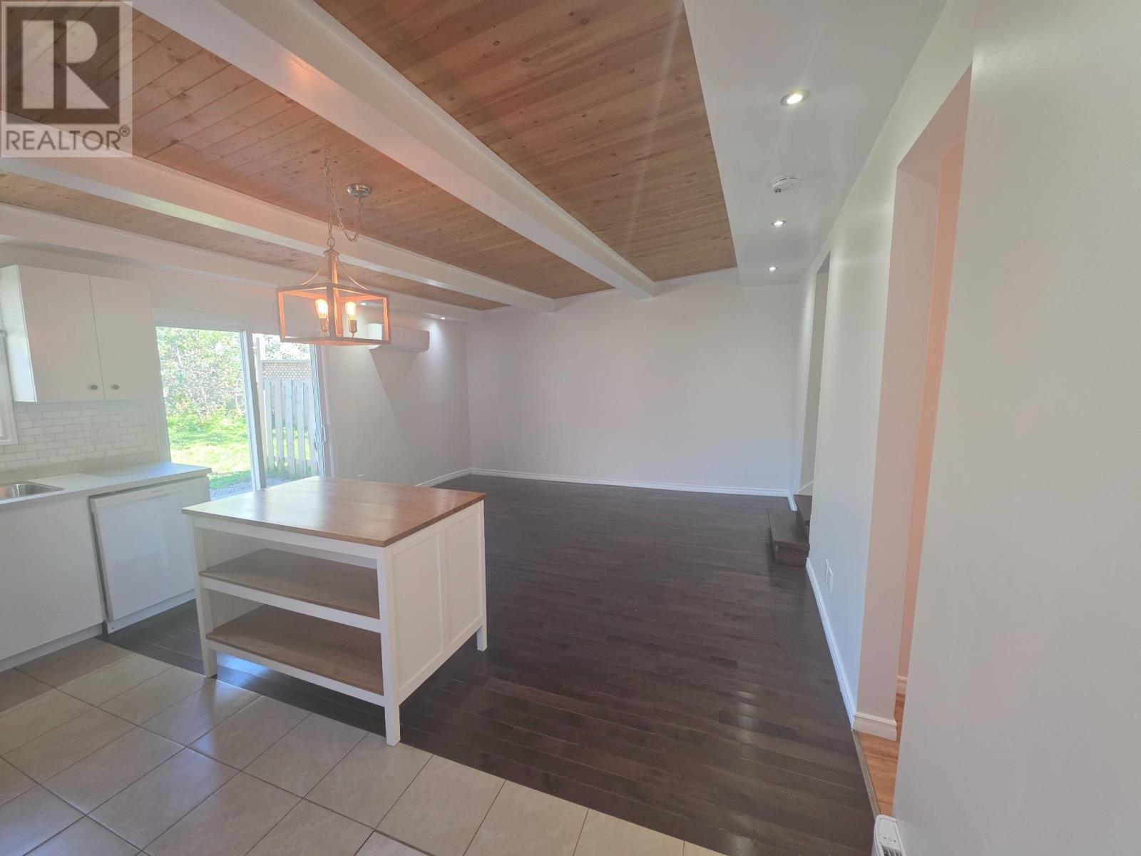 30-32 Spring Park Road - Image 10