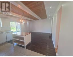 Living room - 30-32 Spring Park Road, Charlottetown, PE C1A3X8 Photo 10
