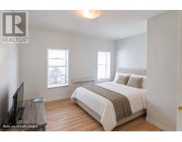 Bath (# pieces 1-6) - 30-32 Spring Park Road, Charlottetown, PE C1A3X8 Photo 6