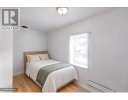 Ensuite (# pieces 2-6) - 30-32 Spring Park Road, Charlottetown, PE C1A3X8 Photo 8