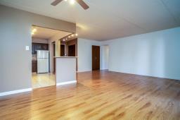 110 916 Cloutier Drive, Winnipeg, MB R3V1W9 Photo 7