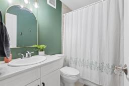 138 Brotman Bay, Winnipeg, MB R2N2N6 Photo 12