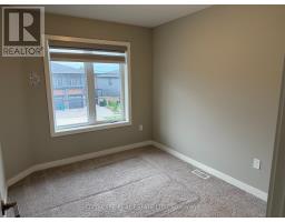 908 Robert Ferrie Drive, Kitchener, ON N2R0P2 Photo 14