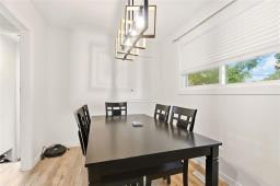 19 Whiteshell Avenue, Winnipeg, MB R2C2R7 Photo 11