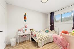 19 Whiteshell Avenue, Winnipeg, MB R2C2R7 Photo 26