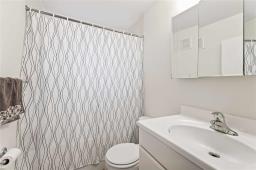 19 Whiteshell Avenue, Winnipeg, MB R2C2R7 Photo 28