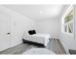 9 Ch. Du Lac-huot, #a, Val Des Monts, QC J8N1E2 Photo 15