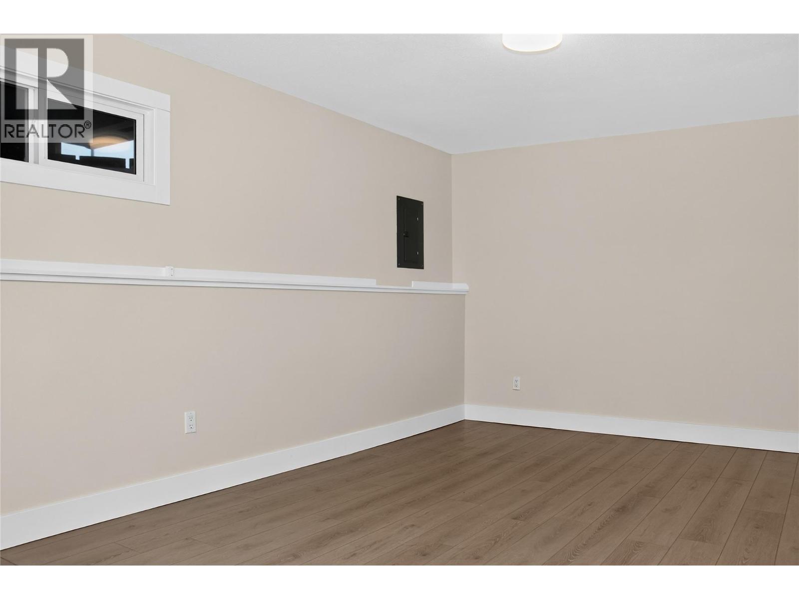 #100 800 VALHALLA Drive - Image 33