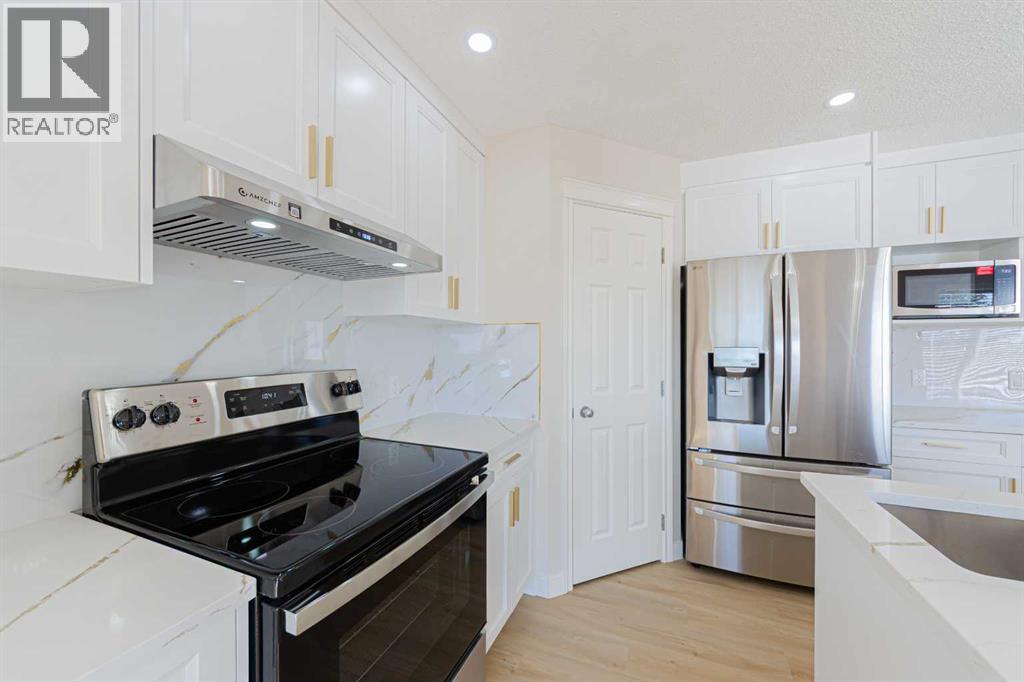130 Somerglen Way SW - photo 9