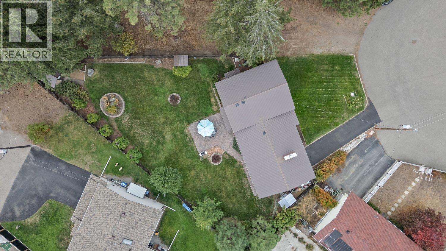 317 Panorama Crescent - 43