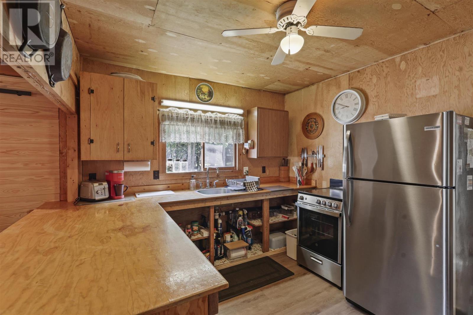 271 Smith Bay RD, District of Manitoulin, Gore Bay — photo 11