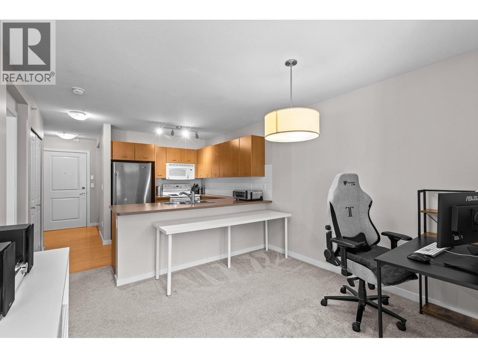 533 Yates Road Unit# 411, Kelowna