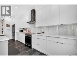 Den - 32 Cranbrook Bay Se, Calgary, AB T3M3C2 Photo 15