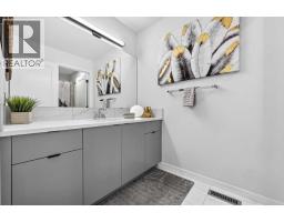 32 Cranbrook Bay Se, Calgary, AB T3M3C2 Photo 30