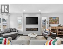 Family room - 32 Cranbrook Bay Se, Calgary, AB T3M3C2 Photo 7