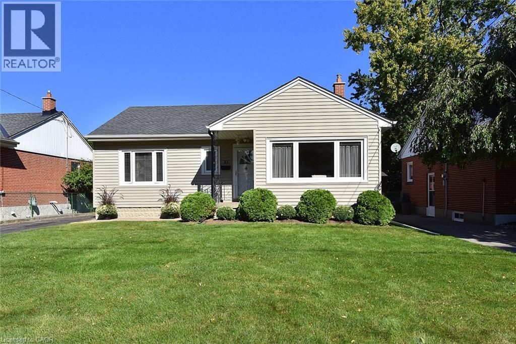 31 KEMP Drive