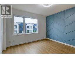 8524 21 Avenue SE - photo 16