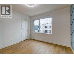 8524 21 Avenue SE - photo 15