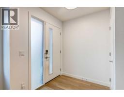 8524 21 Avenue SE - photo 25