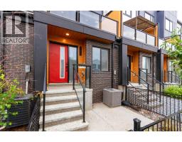 8524 21 Avenue SE - photo 4