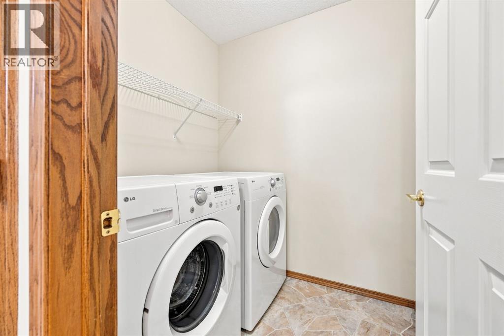4 Douglasview Park SE - photo 17