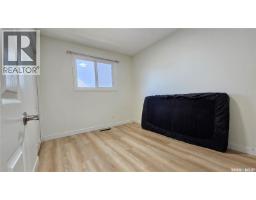 Bedroom - 93 Davidson Crescent, Saskatoon, SK S7L4A2 Photo 12