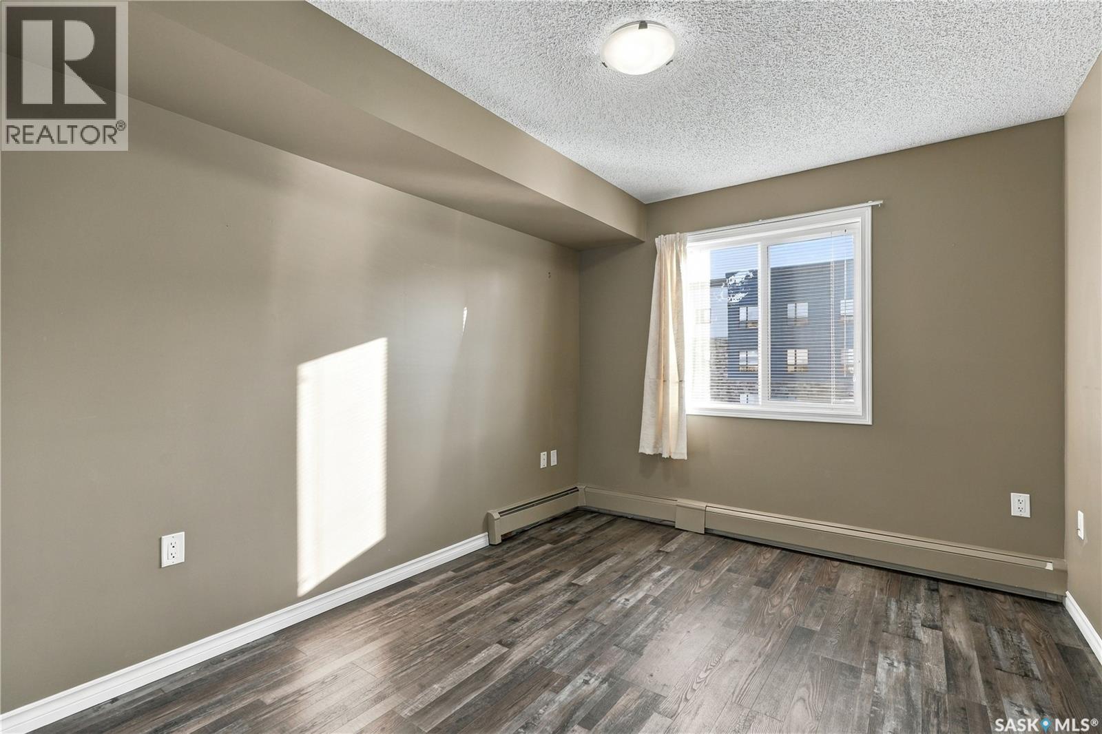 319 150 Pawlychenko LANE, Saskatoon — photo 18