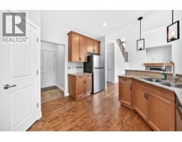 4pc Bathroom - 176 Sunset Circle, Cochrane, AB T4C0C4 Photo 12