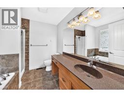 176 Sunset Circle, Cochrane, AB T4C0C4 Photo 32