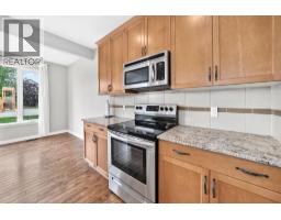Primary Bedroom - 176 Sunset Circle, Cochrane, AB T4C0C4 Photo 7