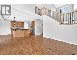 176 Sunset Circle, Cochrane, AB T4C0C4 Photo 16