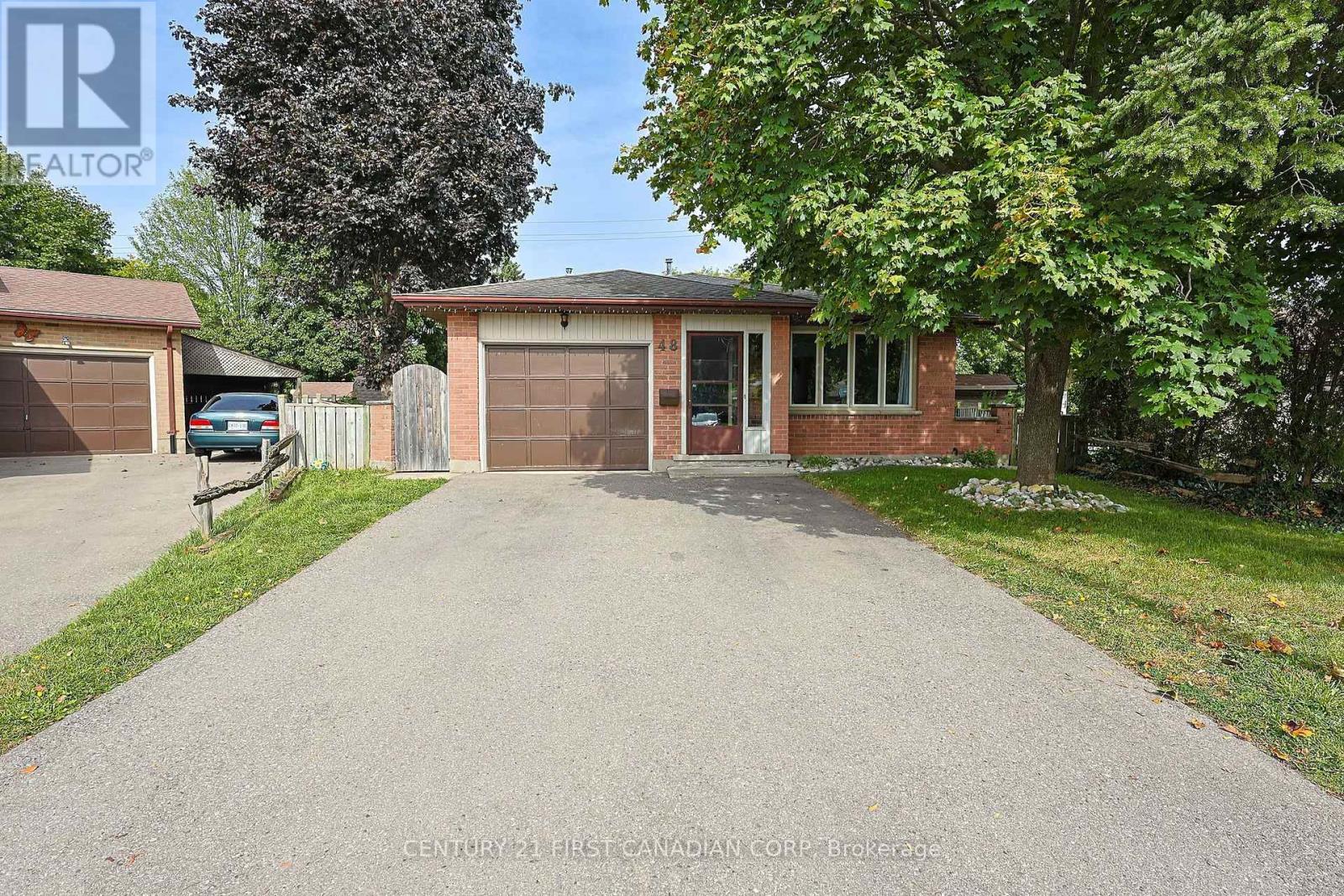 48 CORINTH COURT
