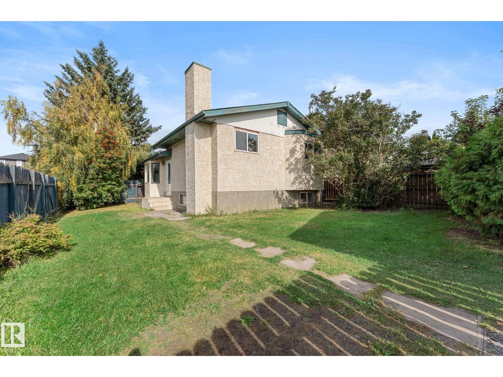 9147 180A AV NW - 31