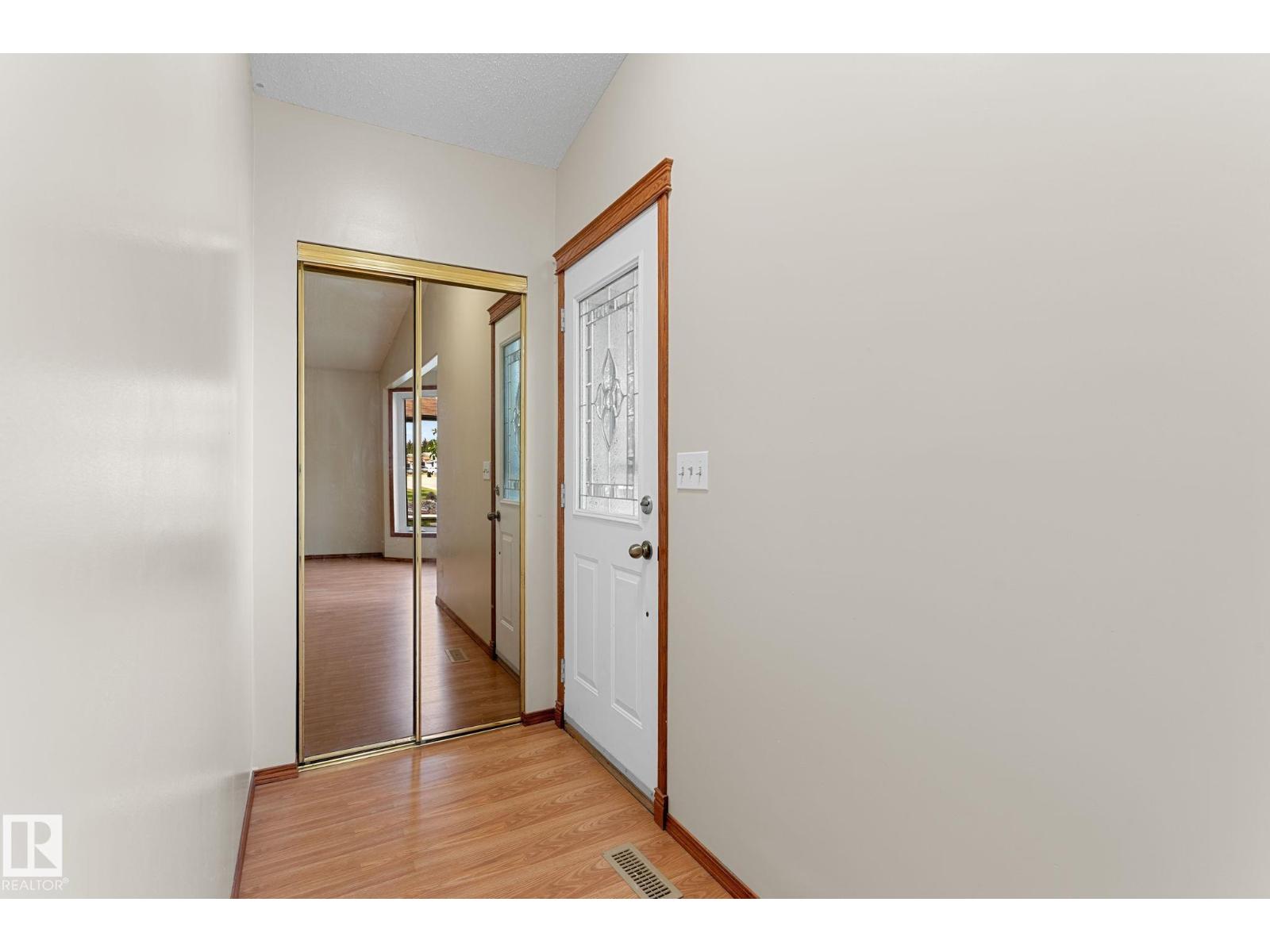 9147 180A AV NW - 5