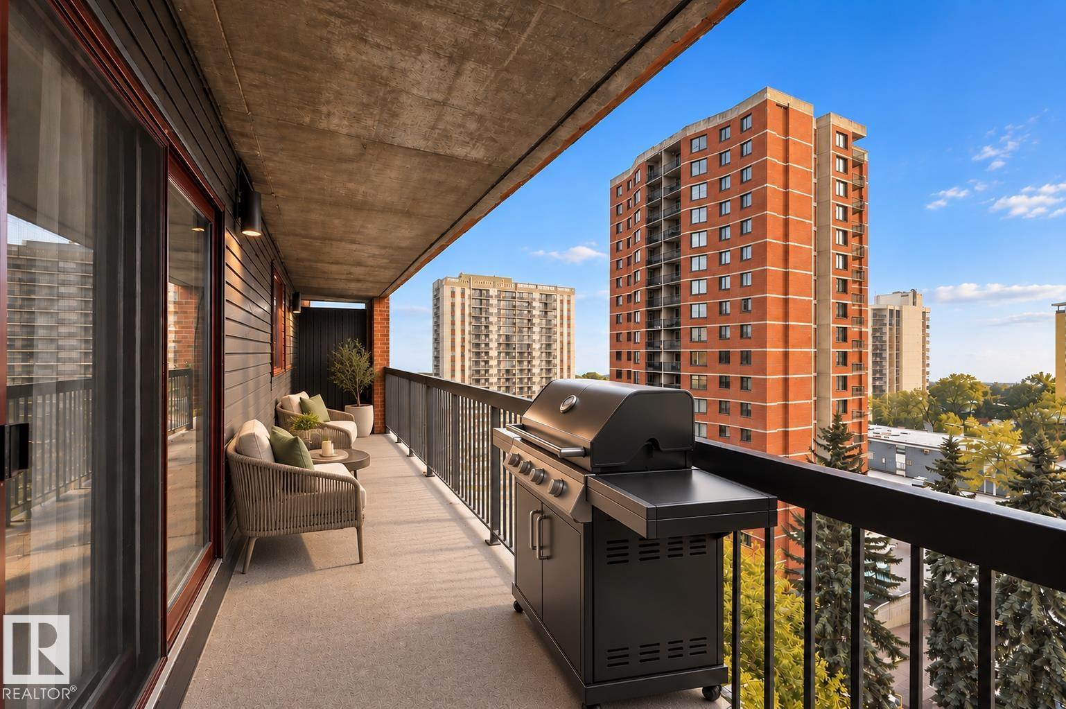 #1003 9929 113 ST NW - 2