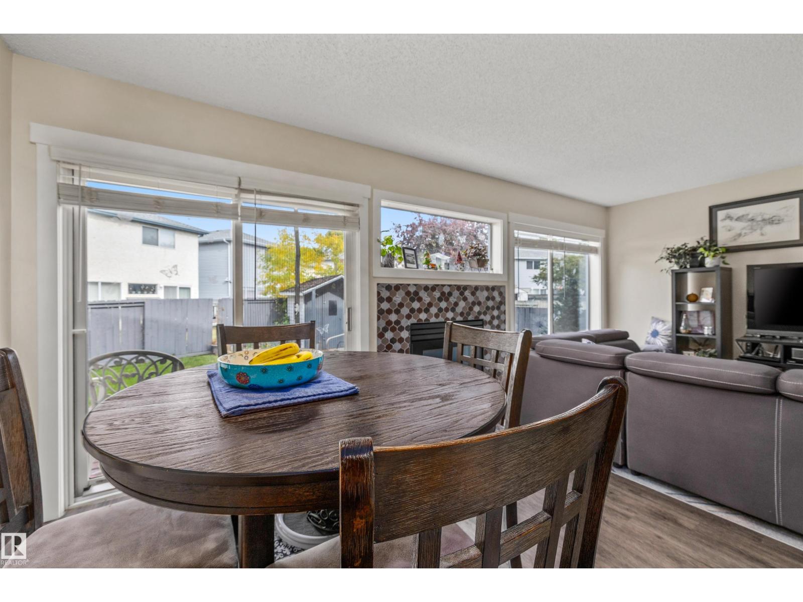 #63 501 YOUVILLE DR E NW - 13