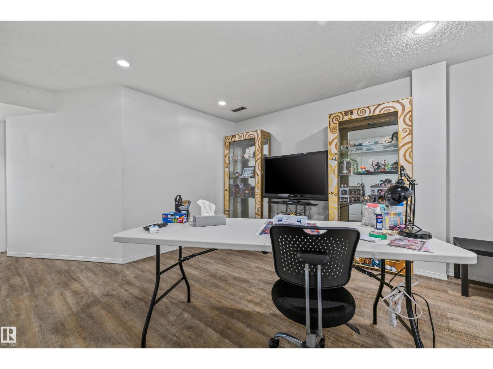 #63 501 YOUVILLE DR E NW - Image 28