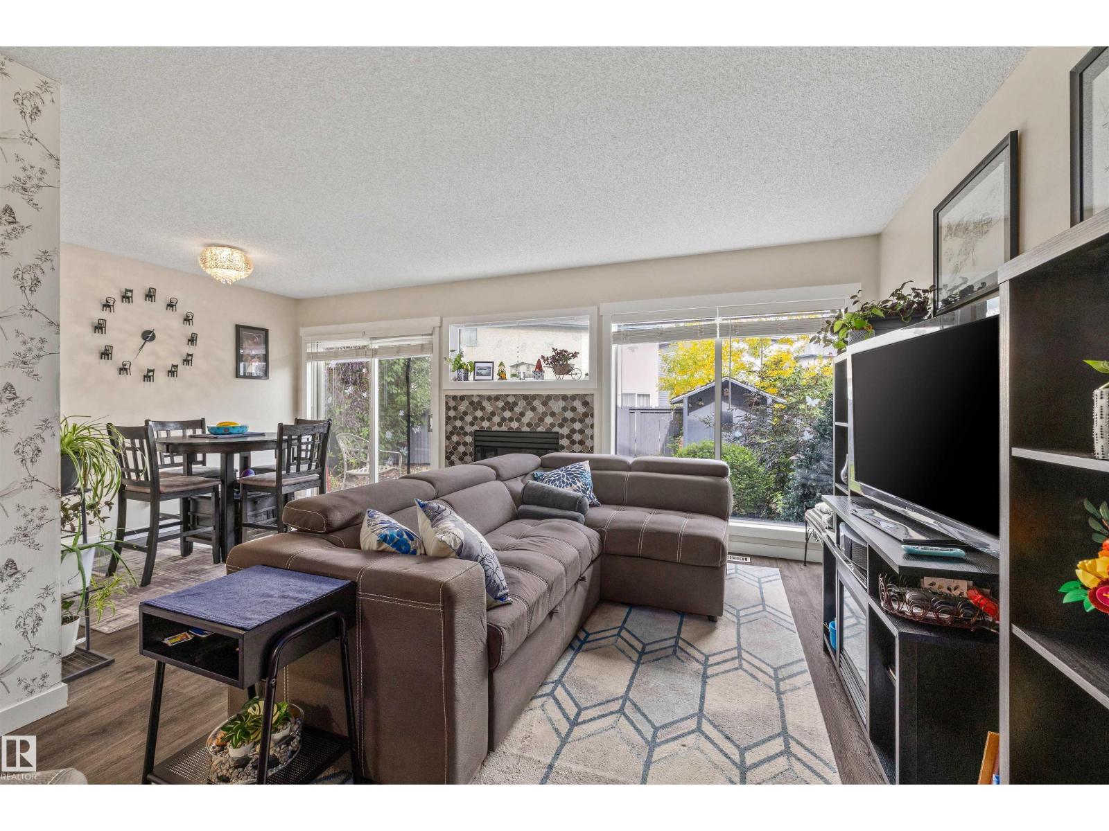 #63 501 YOUVILLE DR E NW - Image 9