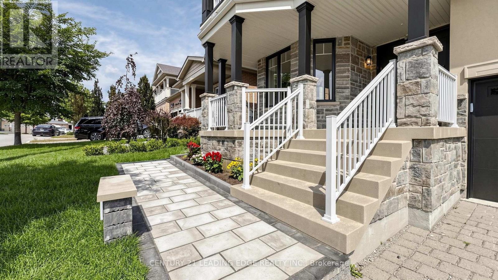 Photo of 7 PHILIPS LAKE COURT