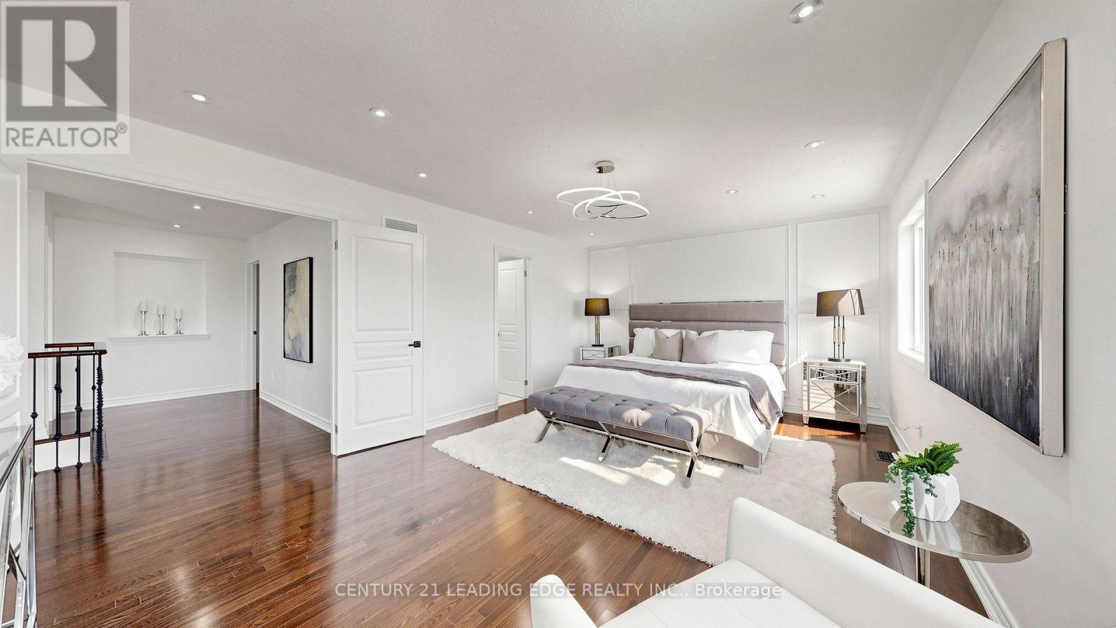 7 PHILIPS LAKE COURT - 21