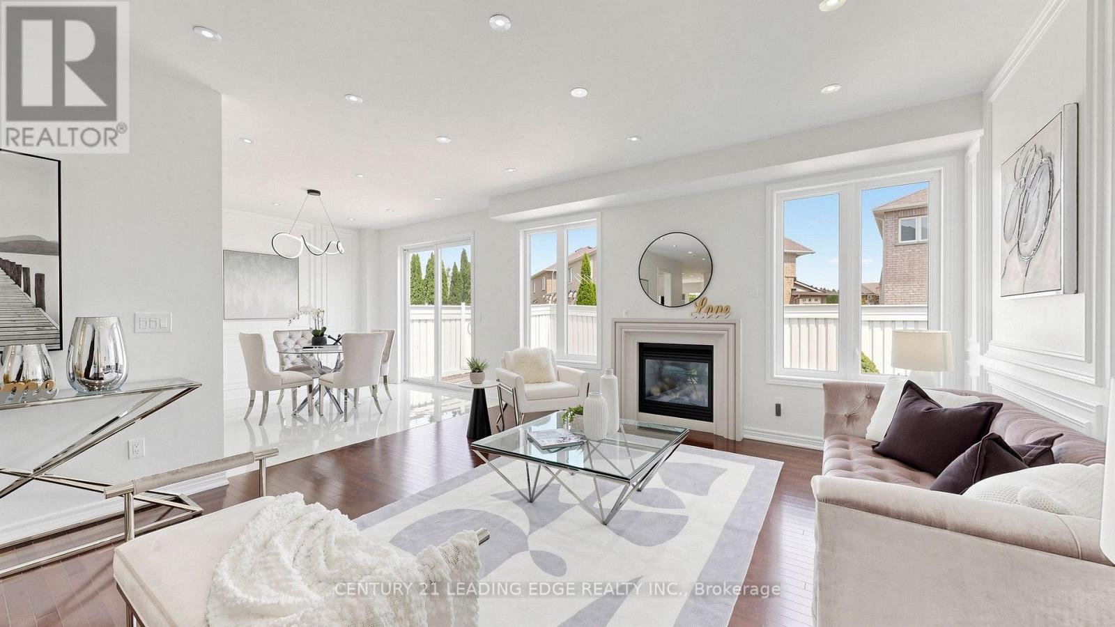 Photo of 7 PHILIPS LAKE COURT