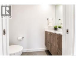 Th1 896 Wollaston Rd, Esquimalt, BC V9A5A8 Photo 15