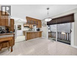 4pc Bathroom - 4015 45 Street Sw, Calgary, AB T3E6P2 Photo 14