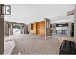 4015 45 Street SW - photo 4