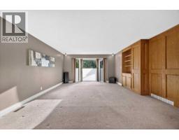 4015 45 Street SW - photo 5