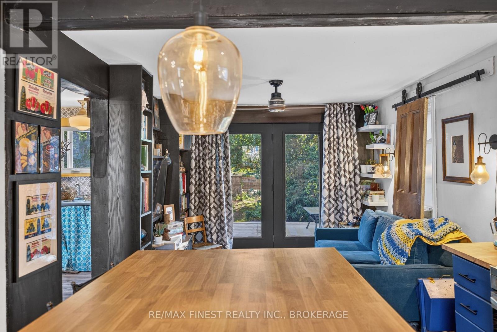 387 NELSON STREET - Image 21