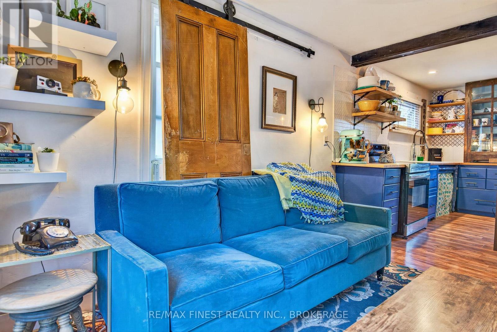 387 NELSON STREET - Image 28